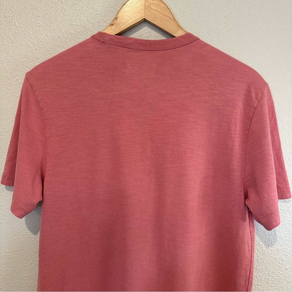 Faherty Sunwashed Regenerative Pocket Crewneck T-… - image 6